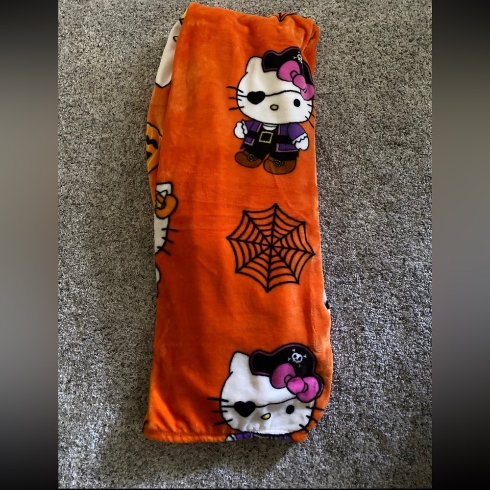 Hello Kitty Orange Throw Blanket